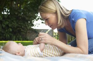 Prawa pracownicze kobiet w ciąży i mam małych dzieci