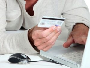 Płatności za pośrednictwem rachunku bankowego – przygotuj się na kontrolę