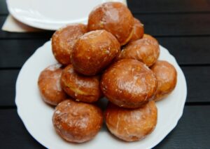 Ostatni tłusty czwartek z trzema stawkami VAT na pączki