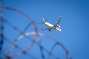 Świadczenia chorobowe dla osób objętych obowiązkową kwarantanną po przekroczeniu granicy