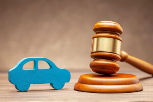 Koszt paliwa a przychód pracownika wykorzystującego auto służbowe prywatnie. Interpretacja ogólna