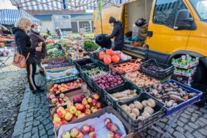 Rząd zwalnia z opłaty targowej w 2021 roku