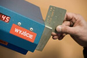 Czas pracy i odpoczynki w różnych systemach czasu pracy