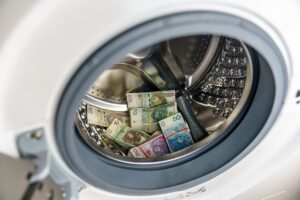 Ekwiwalent za pranie odzieży roboczej – kiedy się należy?