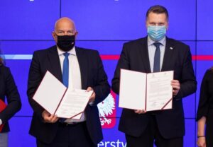 Czy ministerialna uczelnia zbuduje etos pracowników administracji skarbowej?