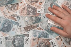 Premier: Przedsiębiorcy dotknięci stanem wyjątkowym otrzymają rekompensaty