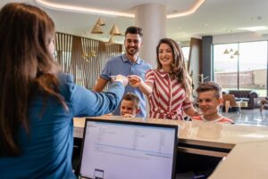 Do kiedy Polski Bon Turystyczny? Do końca września 2022 czy marca 2023 r.?