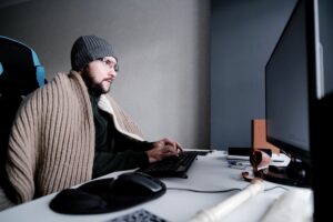 Zapewnienie bezpiecznych warunków bhp w zimie