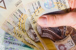 Podatek od nieruchomości 2024. Właściciele mieszkań i domów otrzymują nowe decyzje