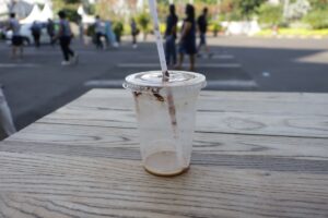 Pojemniki i kubki jednorazowego użytku – obowiązki przedsiębiorcy w systemie BDO