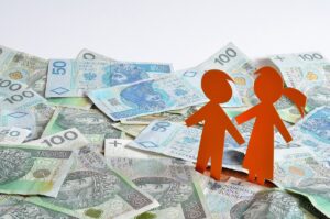 Ile może zarobić dziecko w wakacje? Dochody dziecka a PIT rodzica za 2024 rok