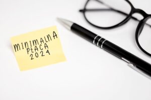 Wyższe koszty zatrudnienia pracownika na minimalnym. Ile zapłaci pracodawca od lipca 2024?