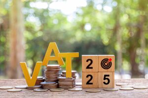 Zmiany w VAT w 2025 roku: co zmieni się dla przedsiębiorców? [ekspert tłumaczy]