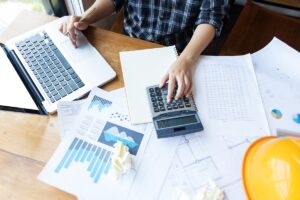 Ponad 10 tys. złotych bez zakładania firmy. Działalność nierejestrowana na nowych zasadach w 2026 roku