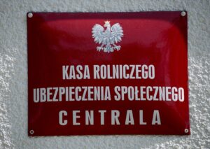 Coraz mniej rolników opłaca składki w KRUS. Średnia emerytura rolnicza to połowa świadczenia z ZUS
