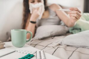 Wigilia po raz pierwszy wolna od pracy. Eksperci: to nie zmieni trendu związanego z L4