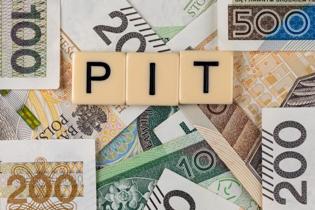 PIT, banknoty