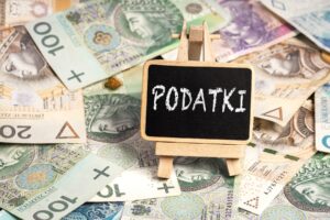 Podwyższenie II progu podatkowego do 140 tys. zł? MF podało, ile kosztowałoby to budżet państwa