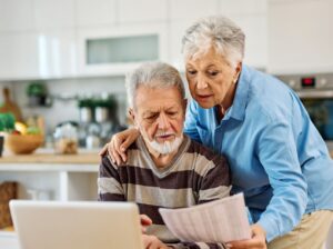 Prezydent Nawrocki popisał bon senioralny. Wielu seniorów 65+ zyska dodatkowe wsparcie