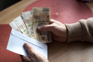 Waloryzacja rent i emerytur 2027. Jest nowe rozporządzenie rządu [Tabela podwyżek]