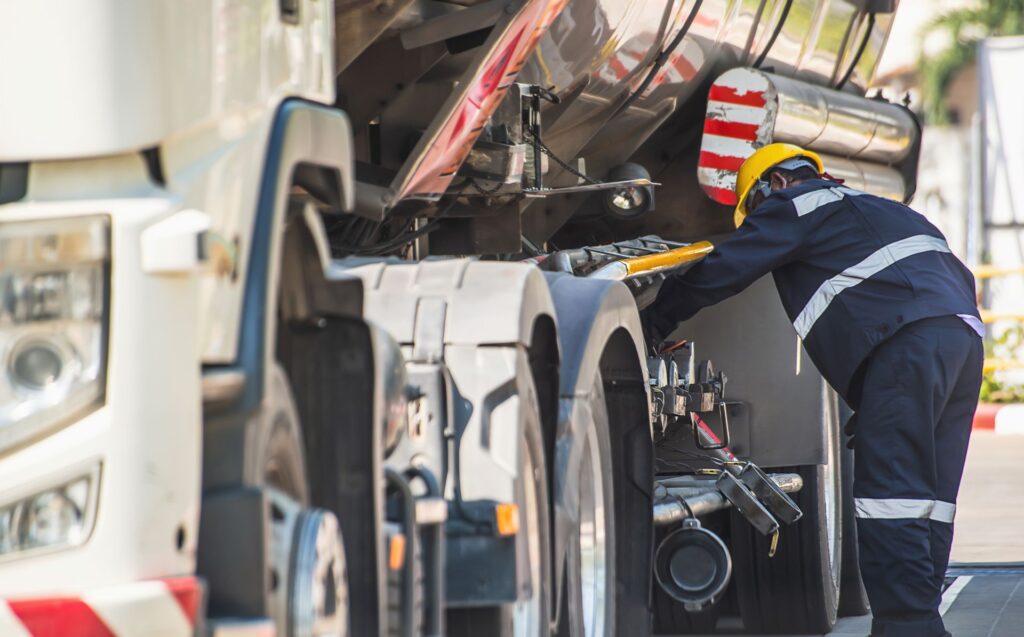 TIR, auto ciężarowe, dostawcze, przegląd techniczny