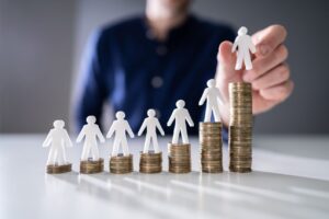 Od stycznia 2027 r. duże zmiany dla pracowników i firm. Wyższa pensja, ale też wyższy ZUS i koszty zatrudnienia