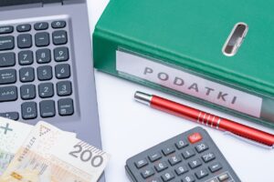 Kupiłeś samochód, motocykl lub pożyczyłeś pieniądze? Skarbówka ułatwia rozliczenie podatku. Jest nowy kreator PCC-3